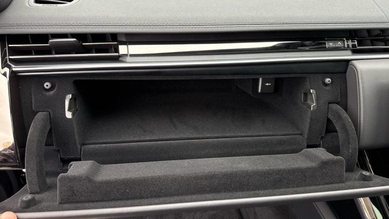 Land Rover Range Rover Sport 3.0 D250 Edition 5dr Auto Diesel Estate